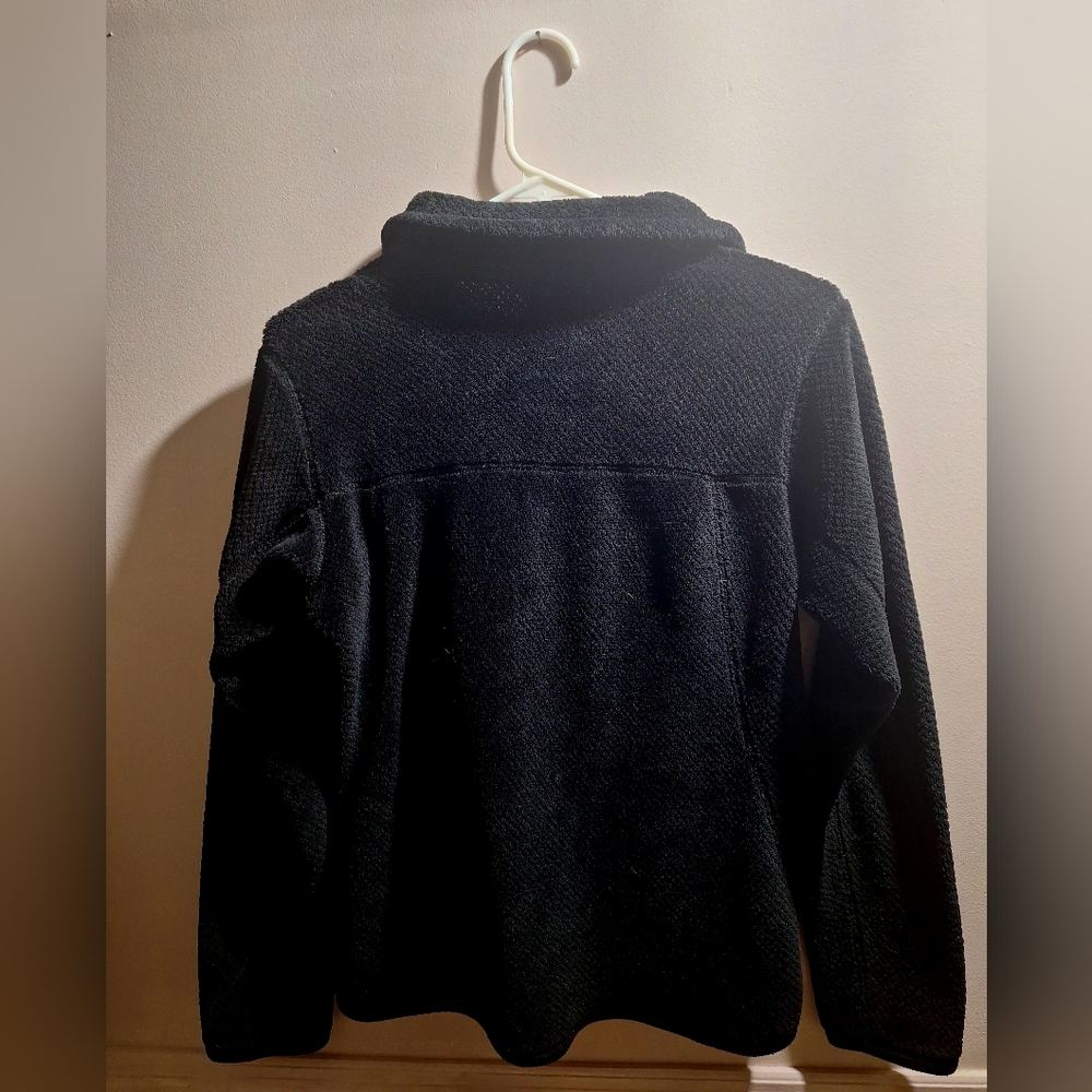 Patagonia Black Fleece Pullover with Purple Accents - Picture 2 of 3